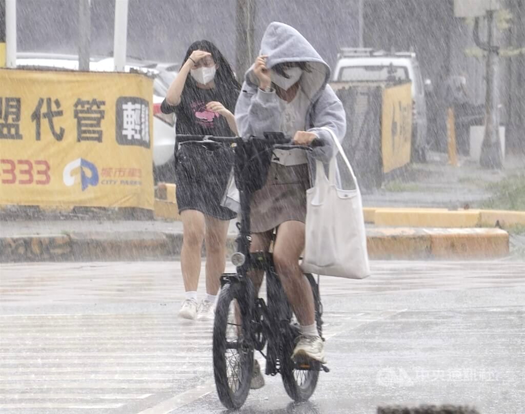 吳德榮：梅雨鋒降雨最旺盛 各地防劇烈天氣